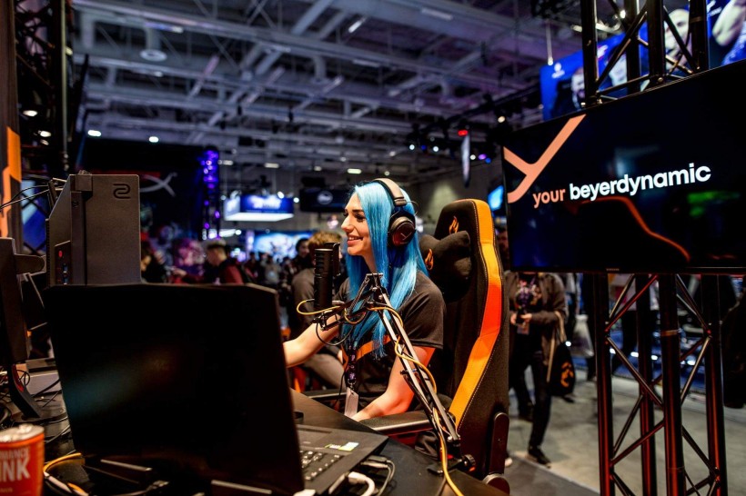 拜雅 TEAM TYGR 游戲耳機套裝閃耀歐洲 TwitchCon 大會