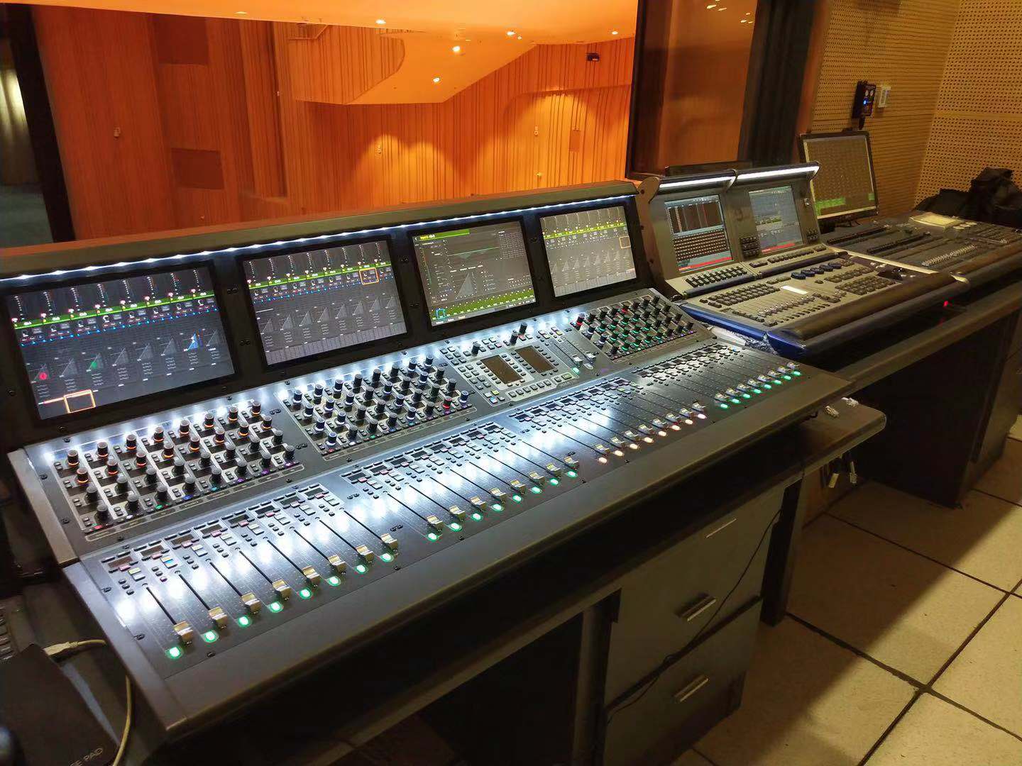 Avid VENUE | S6L-32D數(shù)字調(diào)音臺進(jìn)駐孝感市文化中心