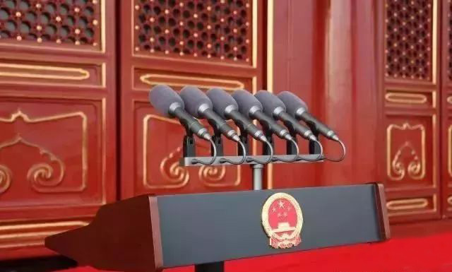 如何根據(jù)場(chǎng)合正確選擇麥克風(fēng)？