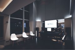 低估了 ADAM Audio A8X 太多年，原來 8 寸這么從容？