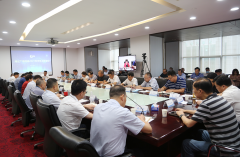 湖北廣電網(wǎng)絡召開半年工作會，張建紅強調：聚焦突出矛盾問題，精準發(fā)力開新局
